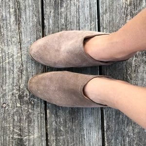 Suede mules